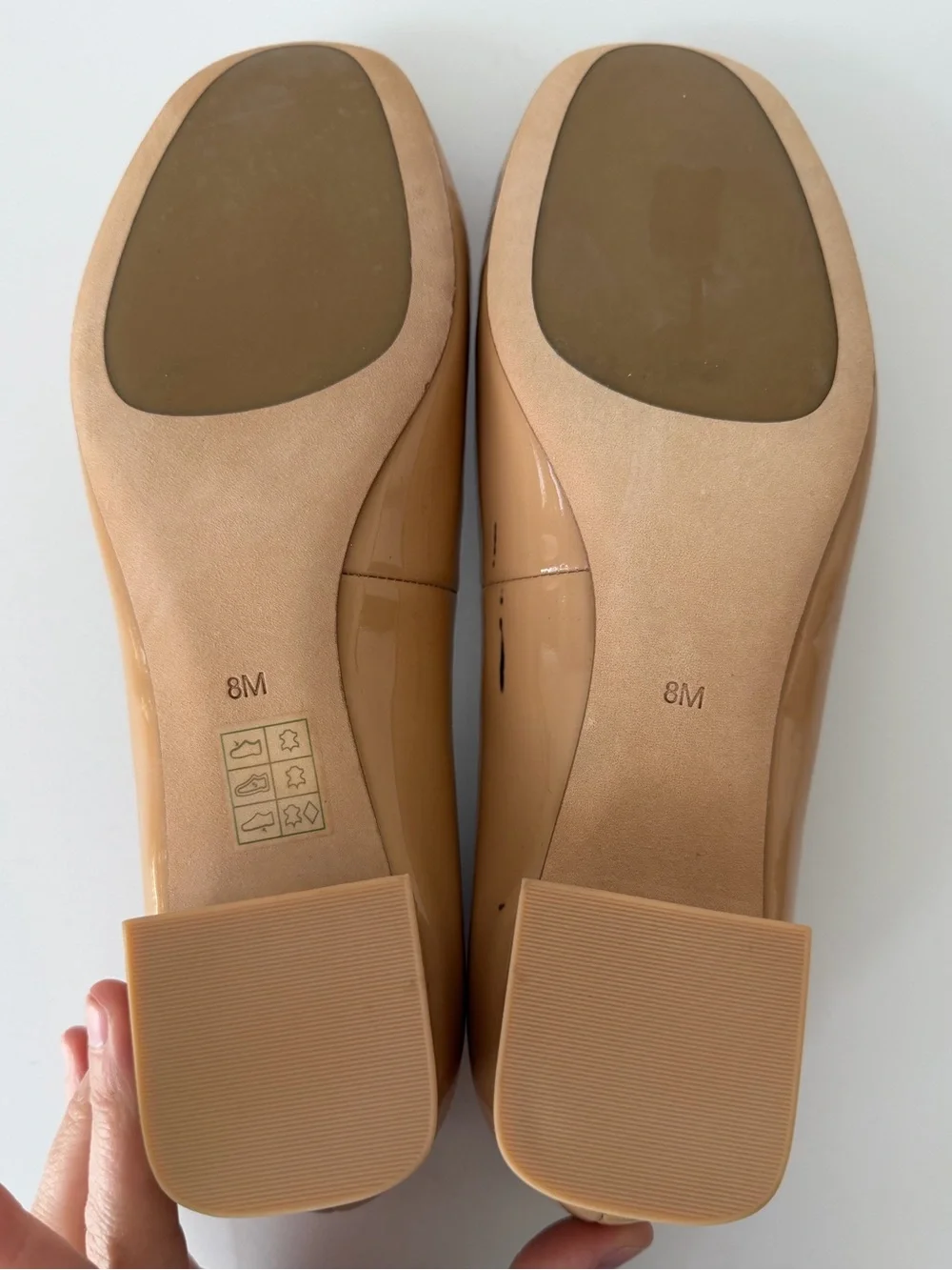Tory Burch Gigi Tan/Nude Patent Leather Low Block Heel, Size 8